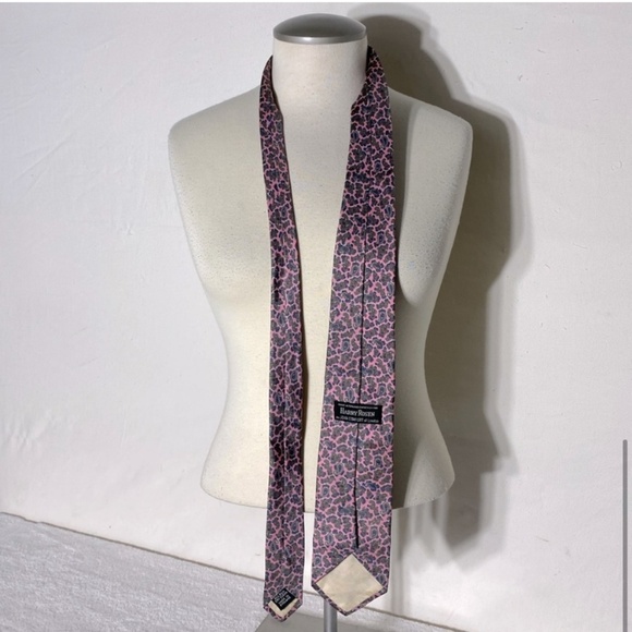 Vintage Harry Rosen Pink Paisley Silk Tie - Picture 5 of 10